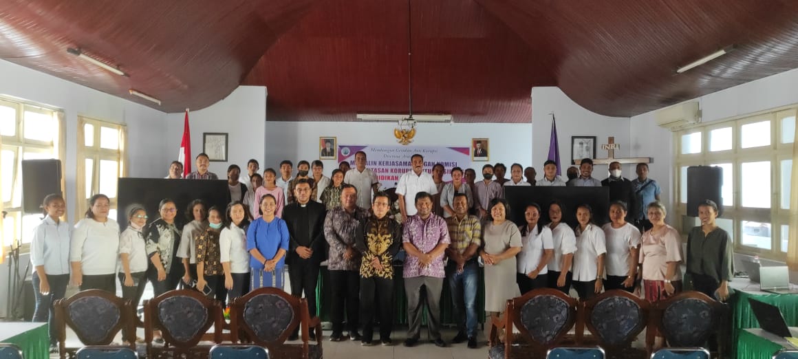 Pendidikan Anti-Korupsi Penting dalam Bergereja